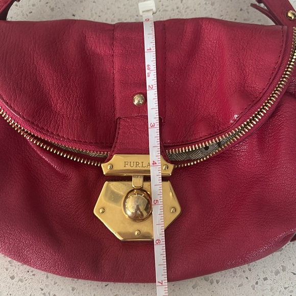 Furla Leather Vintage Shoulder Bag Fuschia - Picture 9 of 9